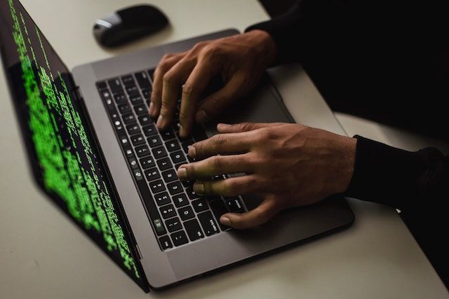 abogado fraude transferencias