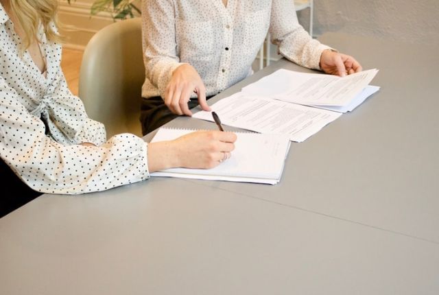 abogado incumplimiento contrato compraventa